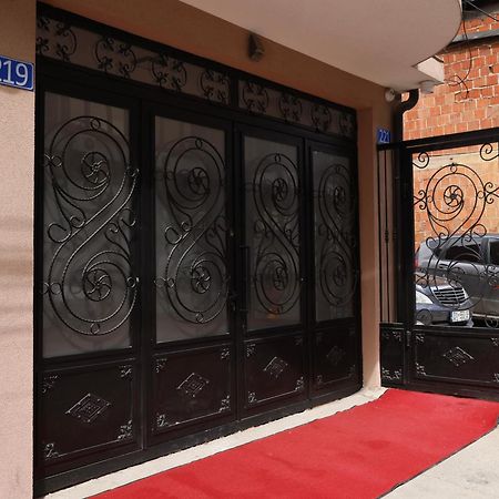 Oldtown Prishtina Apartments Приштина Экстерьер фото