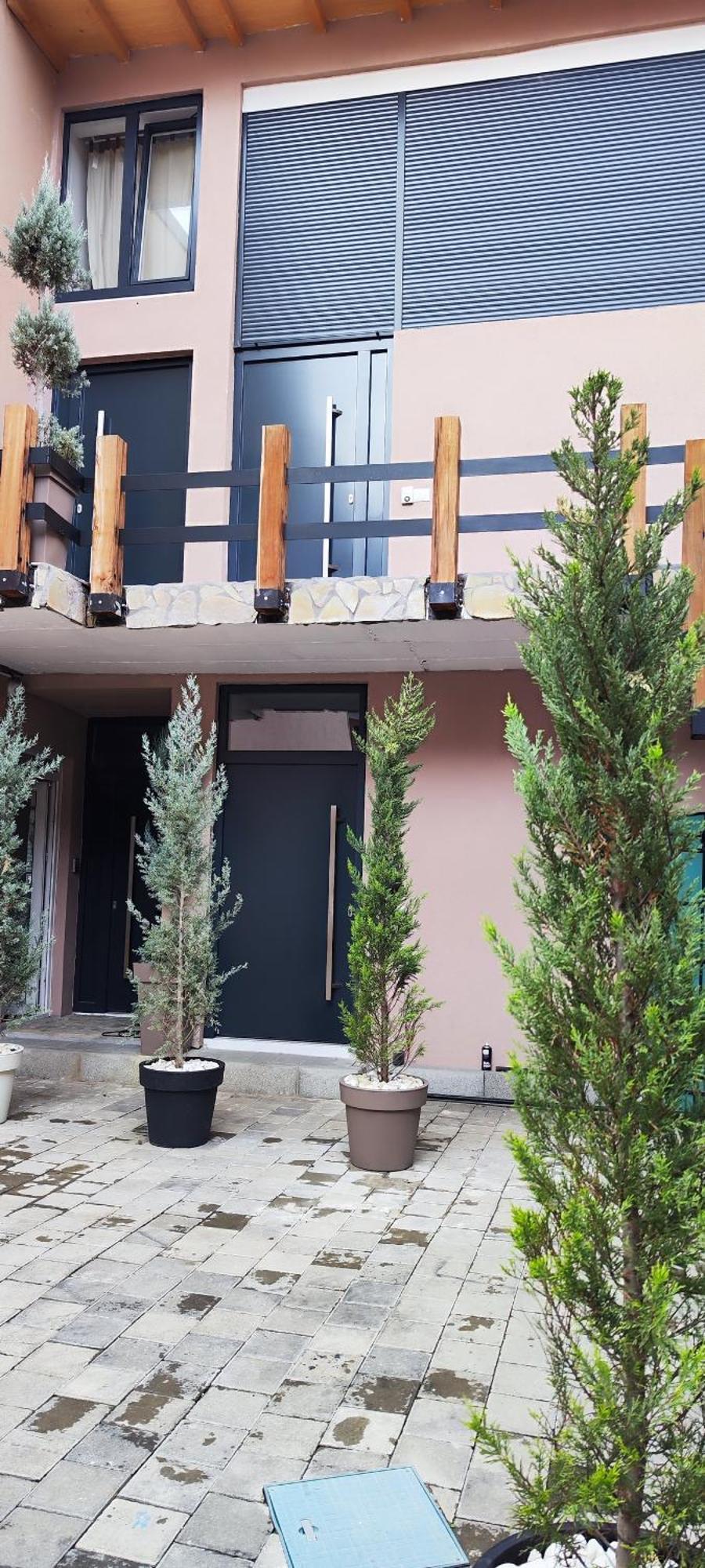 Oldtown Prishtina Apartments Приштина Экстерьер фото